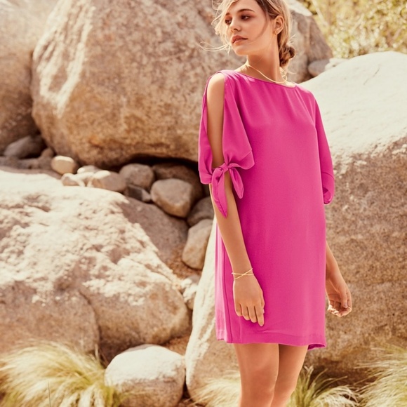 Vince Camuto Cold Shoulder Tie Sleeves 